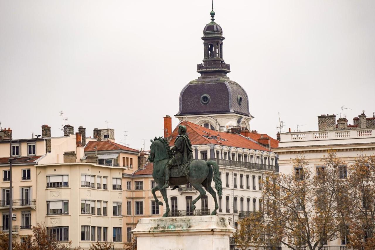 Dify Petit Prince - Place Bellecour Lyon Dış mekan fotoğraf